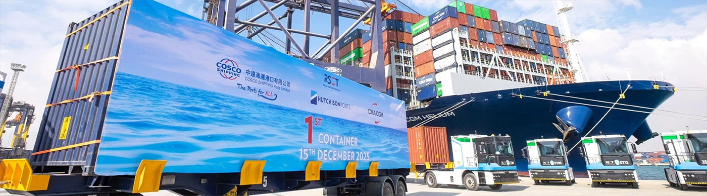 埃及最大集装箱码头红海货柜码头RSCT启动试运营,西井科技E–Truck运载开港第一箱!